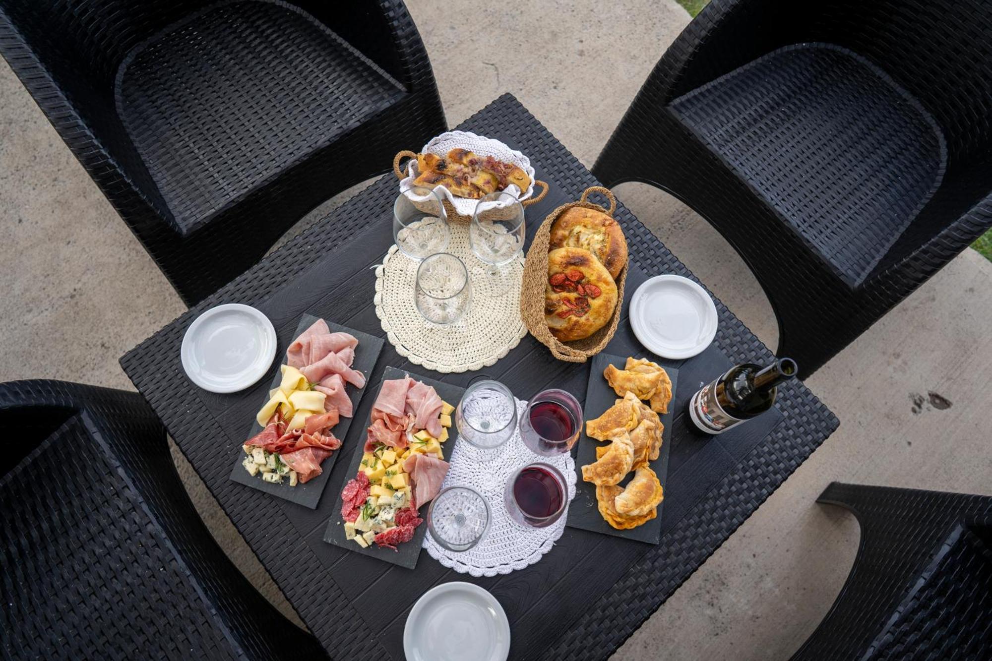 Lodge Ayres De Uco & Wine Lovers Los Arboles